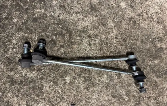 Toyota C-HR II Front anti-roll bar/stabilizer link DQWF