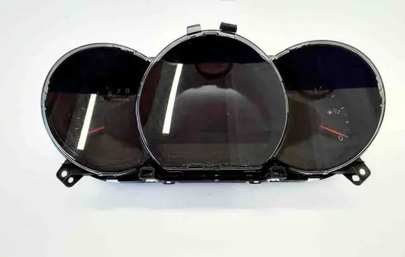 Speedometer (instrument cluster)