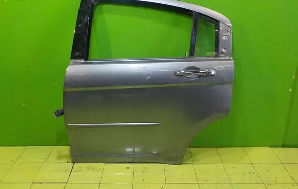 Chrysler Sebring (JS) Rear door LEWE