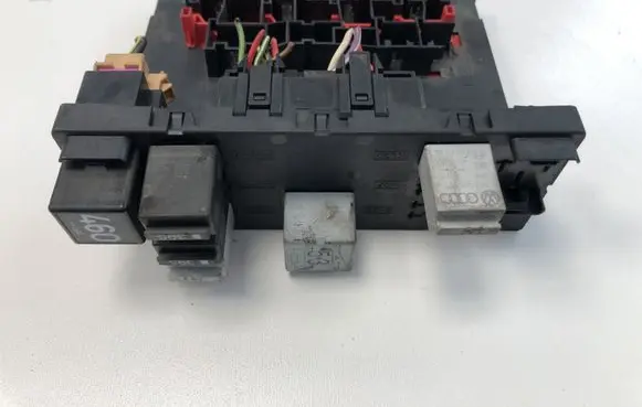 Audi A3 S3 8P Comfort/convenience module 8P0907279C