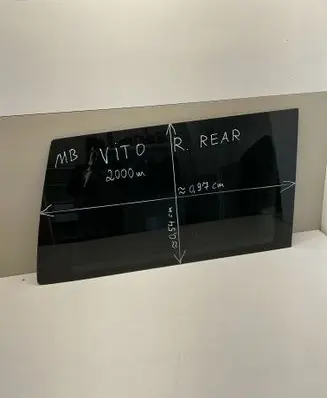 Mercedes-Benz Vito Viano W638 Front door window glass four-door 43R000016
