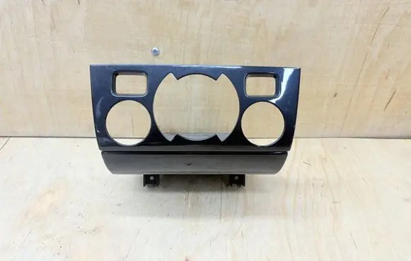 Peugeot RCZ Car ashtray 9658691077 PA6630F6