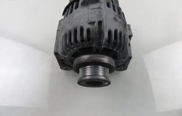 Renault Scenic II - Grand scenic II Generator/alternator TG11C011 8200100907