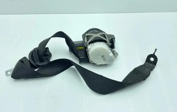 BMW 2 F22 F23 Front seatbelt WX0WY358 34143193D 2606151933