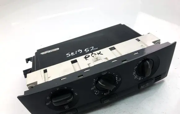 Volvo S40, V40 Climate control unit 614029