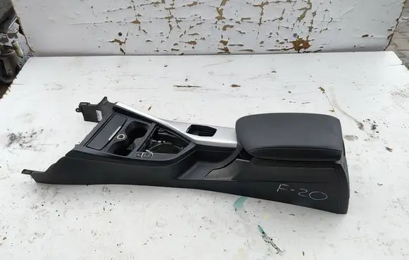 BMW 1 F20 F21 Center console 