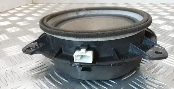 Toyota Verso Front door speaker 861600D180