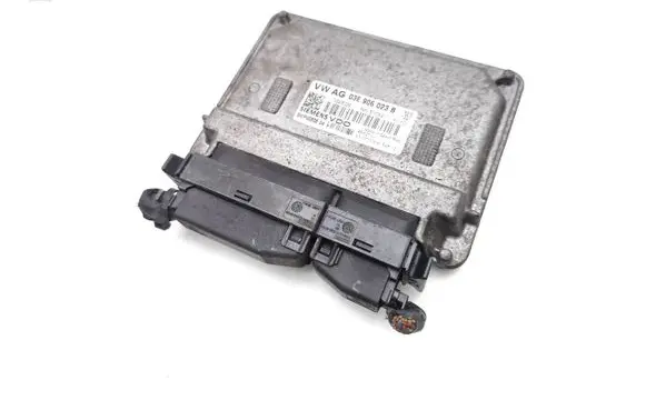 Skoda Fabia Mk2 (5J) Engine control unit/module 03E906023B 5WP40808