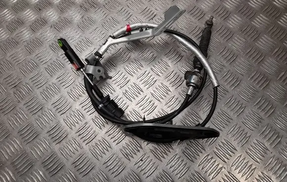 Lexus ES VII XZ10 Gear shift cable linkage 052