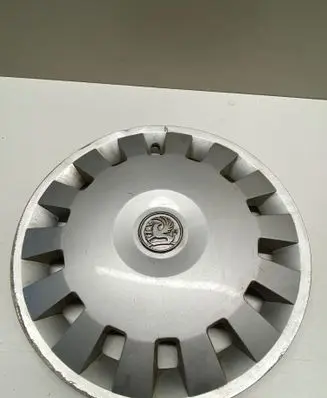 Volkswagen Transporter - Caravelle T4 R15 wheel hub/cap/trim 93322279