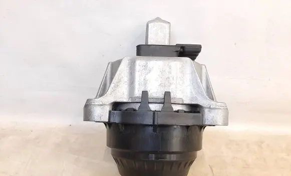 BMW X5 G05 Engine mount vacuum valve 9846461 22119846461