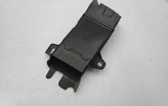 BMW 7 F01 F02 F03 F04 Air intake duct part 22793115