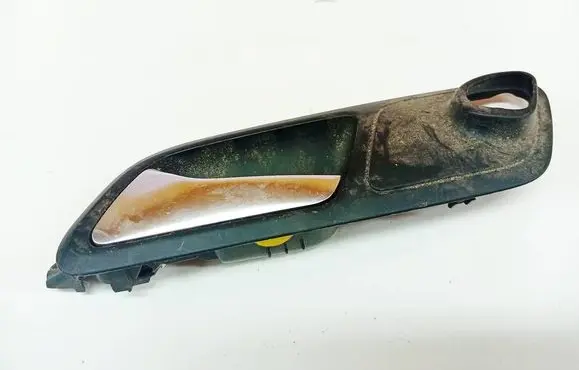 Volkswagen PASSAT CC Front door interior handle 3C8837113