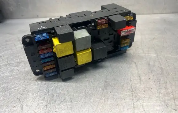 Mercedes-Benz CLK A209 C209 Fuse box set 2095451401 5DK00848512