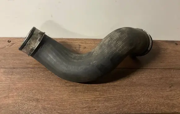 Mercedes-Benz E W211 Intercooler hose/pipe A2115280782