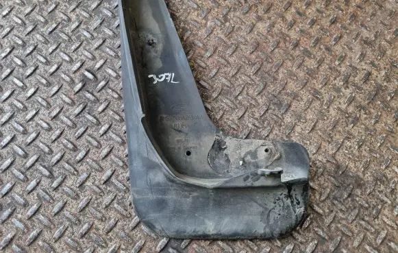 Front mudguard