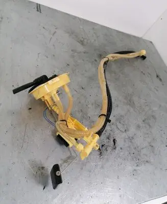 BMW 3 E90 E91 Fuel level sensor 09081001