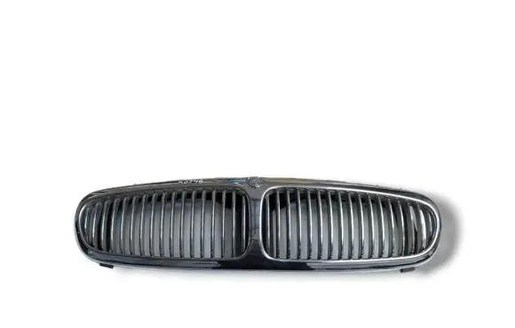 Jaguar X-Type Front grill 4X43-8A100-AD
