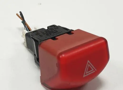 Nissan Micra Hazard light switch 06019