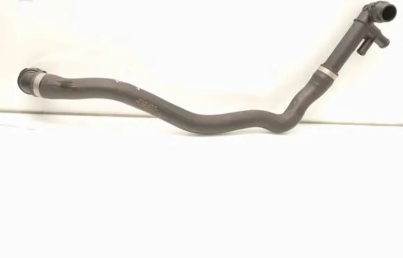 Volkswagen PASSAT B8 Engine coolant pipe/hose 5Q0122051BK