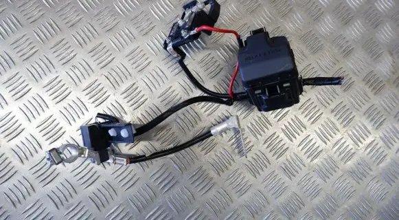 Lexus UX Fuse box set 828171AB10 8216576020 2885070010