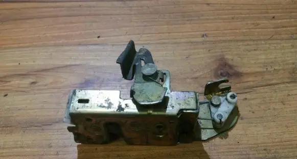 Ford Fiesta Rear door lock