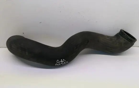 Volvo V70 Air intake hose/pipe