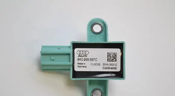 Audi A4 S4 B8 8K Airbag deployment crash/impact sensor 8K0955557C