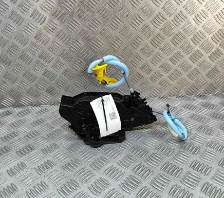 BMW 2 F44 Front door lock 7956148
