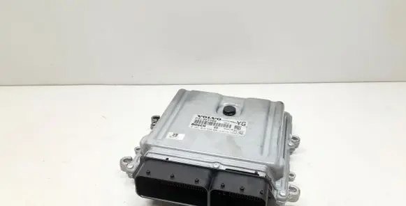 Volvo XC60 Engine control unit/module P31303388 0281015286