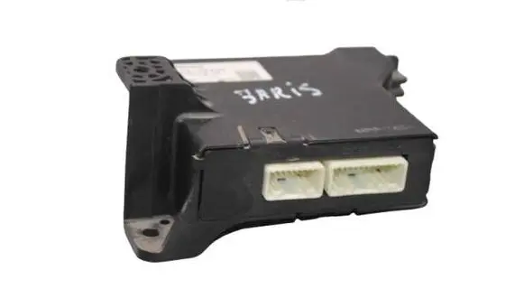 Toyota Yaris Air conditioning/heating control unit 886500D260 MB1776009183