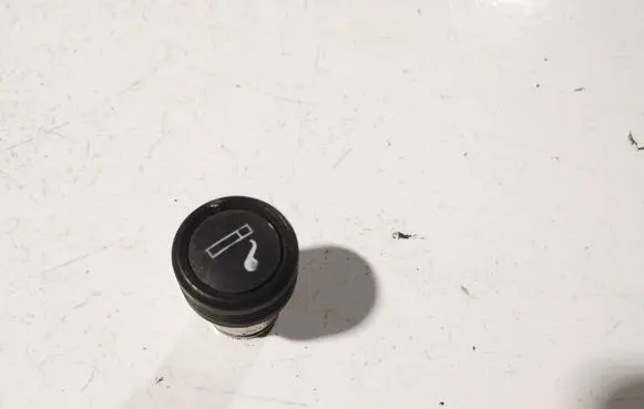 Land Rover Freelander Cigarette lighter 