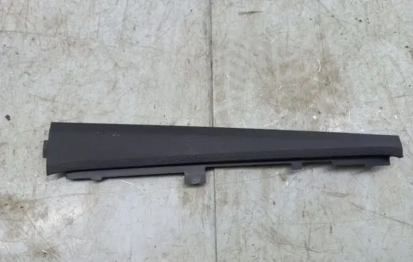 Volkswagen Jetta VI Other interior part 5C6868237