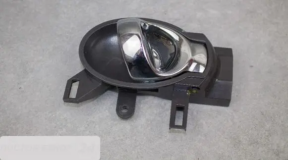 Nissan Note (E12) Front door interior handle MJ02C