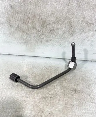 Opel Vectra C Fuel injector supply line/pipe 55188915