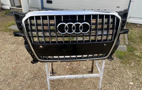 Audi Q5 SQ5 Front grill