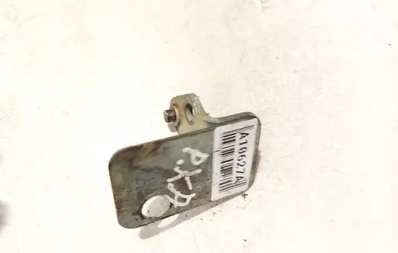 Renault Master II Front door lock loop/hook striker 