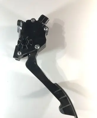 Subaru Forester SK Accelerator throttle pedal 36010FL021 03D02000679 1988000171
