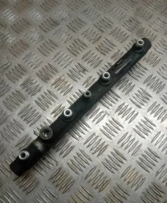 Fuel main line pipe