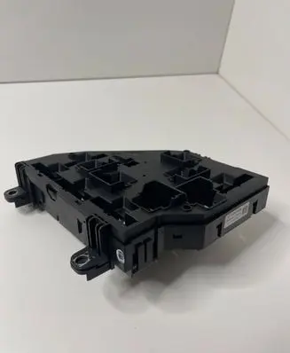 BMW M6 Fuse module 9264923 417033452 04958200