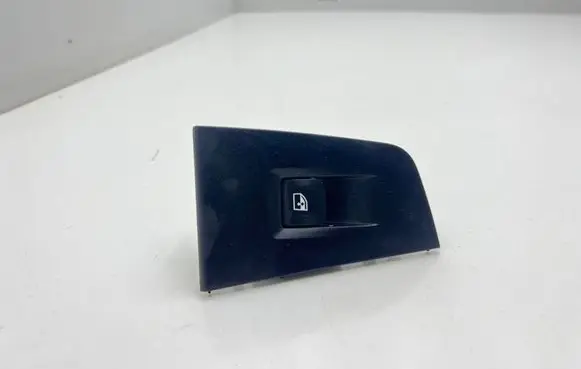 BMW 2 F44 Electric window control switch 7950756 L100537
