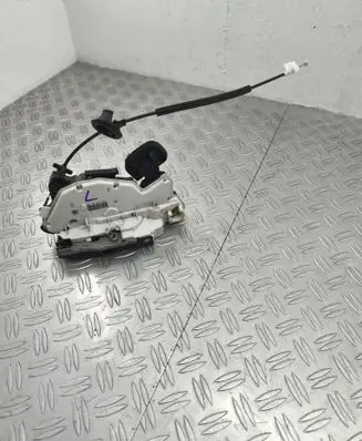 Front door lock