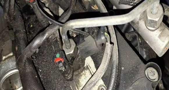 Audi A6 S6 C6 4F Fuel injector 0445115054