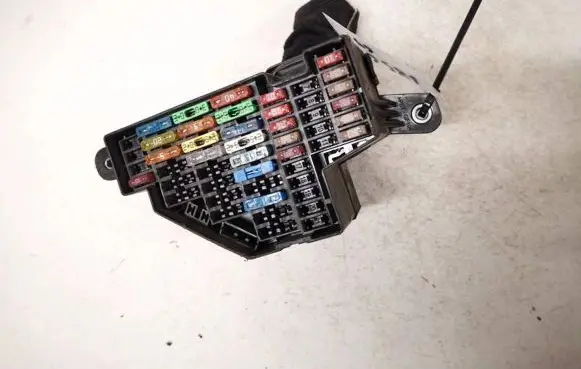 Skoda Octavia Mk2 (1Z) Fuse box set