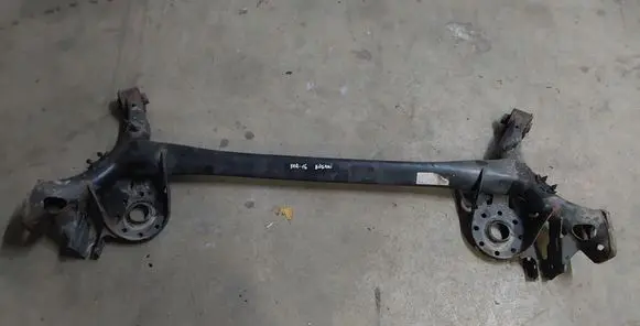Toyota Yaris Rear axle beam 