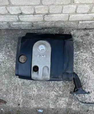 Volkswagen PASSAT B6 Engine cover (trim) 03C129607N 4608385916