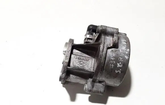 Suzuki Grand Vitara II Vacuum pump D163R720562