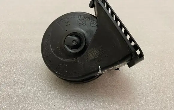 Volvo XC90 Horn signal 31349366