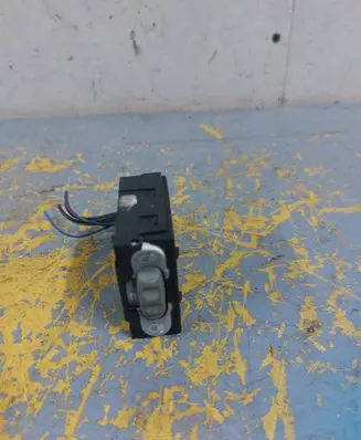 Renault Scenic I Headlight level height control switch 7700433081