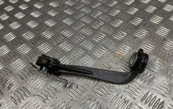 Renault Trafic III (X82) Engine mount bracket 8200626972